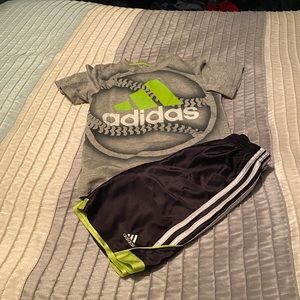 Boys adidas short outfit